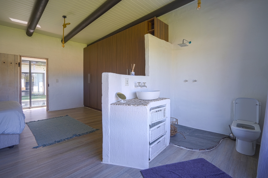 5 Bedroom Property for Sale in Morning Star Western Cape